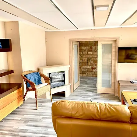 Sarlo Utcai Haz Ferienhaus
