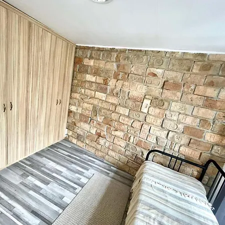 Sarlo Utcai Haz Ferienhaus *
